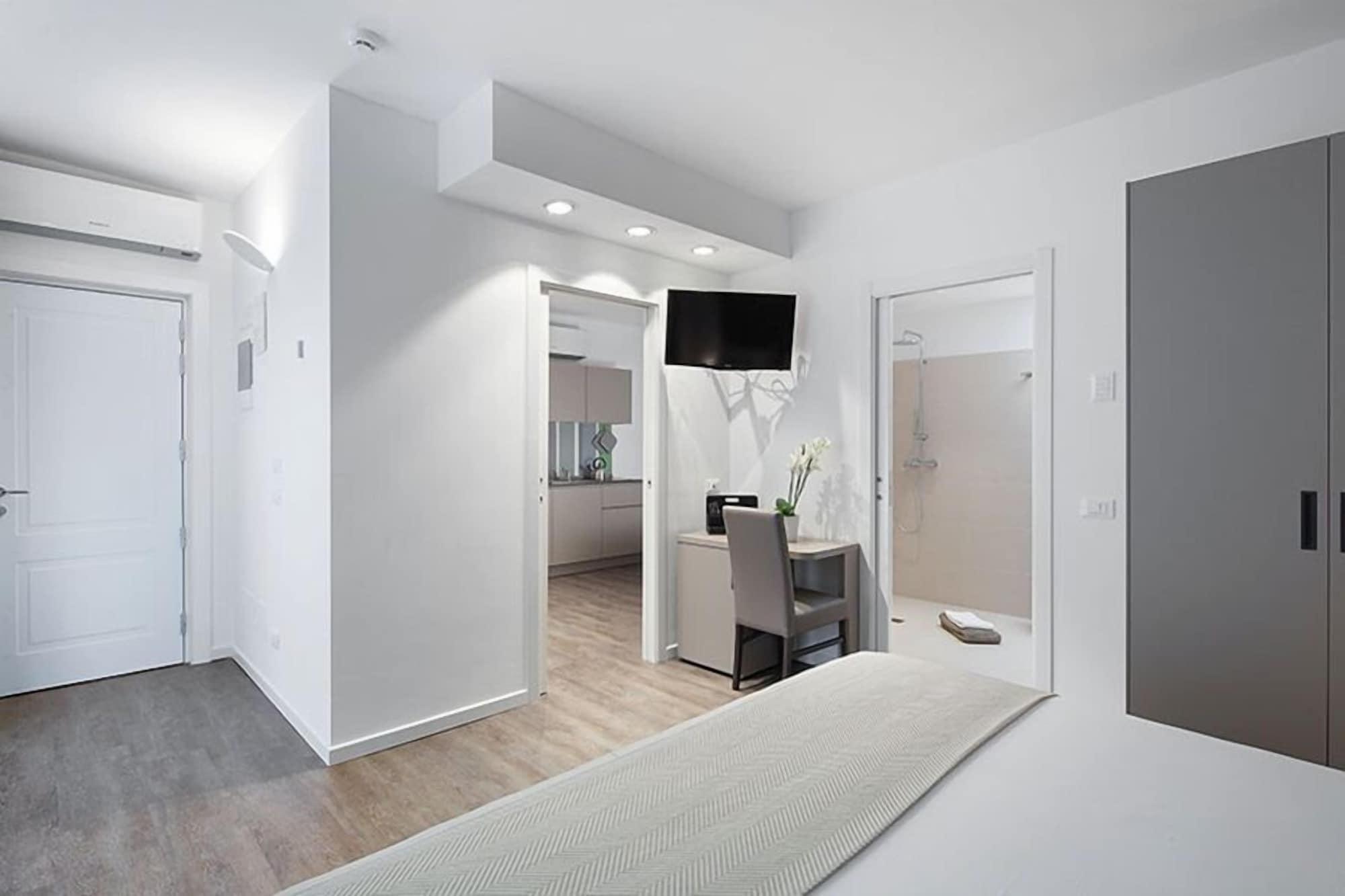 Hotel Studio Inn Centrale & Milano Urban Padel Ngoại thất bức ảnh