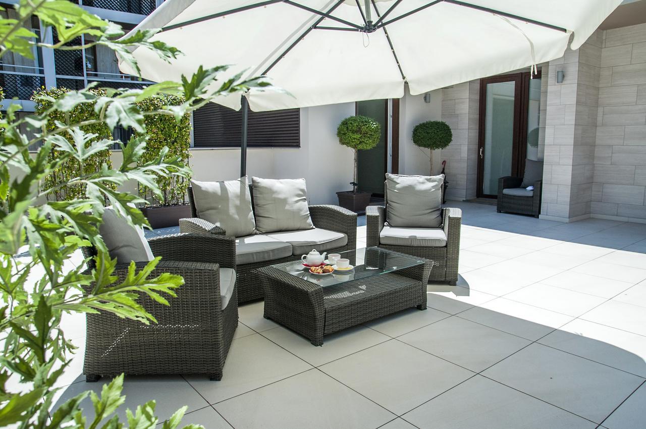 Hotel Studio Inn Centrale & Milano Urban Padel Ngoại thất bức ảnh